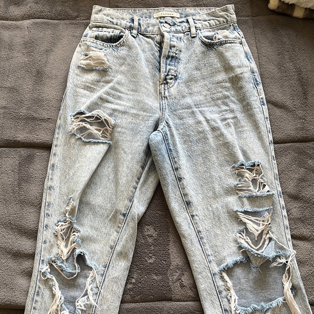 Light Wash High Rise Straight Jeans